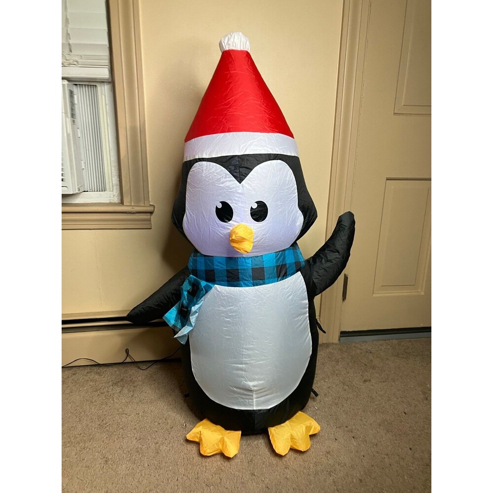 Holiday Time Christmas Penguin 3.5 ft Tall Scarf Hat Airblown Inflatable W/Box
